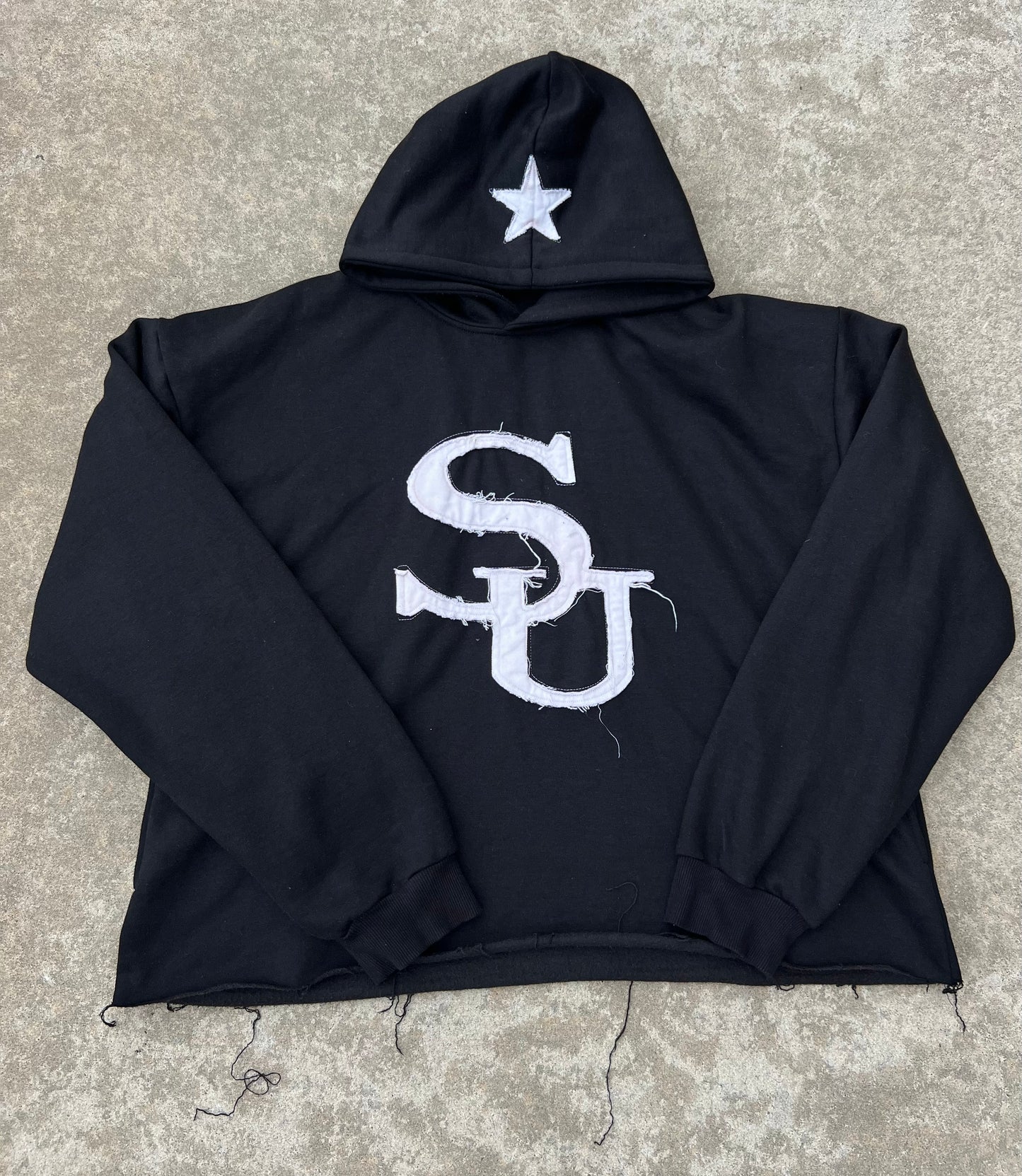 $WAGSTAR HOODIE (BLACK)